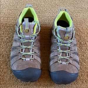 Keen shoes